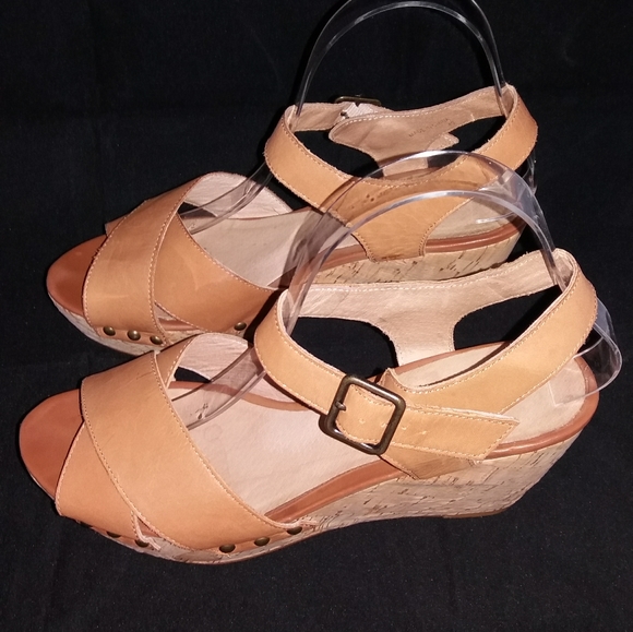 Aldo Camel Cork Wedges - Picture 8 of 9